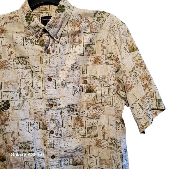 Vintage Woolrich Mens Beige & Green Short-Sleeve Button-Up Shirt With Nature Pri - Picture 2 of 7